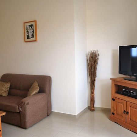 Top Floor, 2 Bedroom Apartment Vanessa D204, Free Wifi, Village View Peyia Extérieur photo