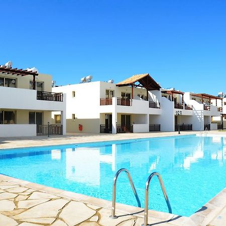 Top Floor, 2 Bedroom Apartment Vanessa D204, Free Wifi, Village View Peyia Extérieur photo