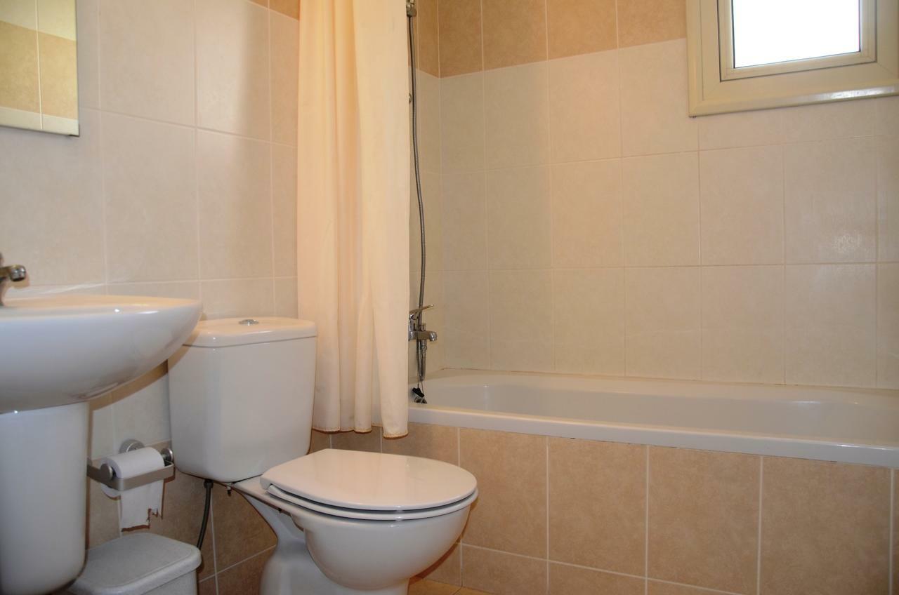 Top Floor, 2 Bedroom Apartment Vanessa D204, Free Wifi, Village View Peyia Chambre photo